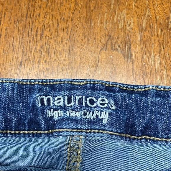 Maurices High-rise Curvy Women's Jeans Size 18W Short‎ - Picture 5 of 11